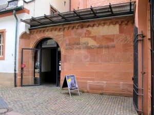 Eingang Bf. Dom- und Diözesanmuseum Mainz